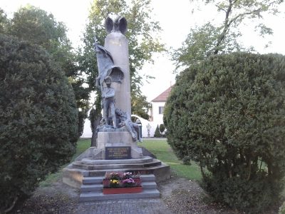 Kriegerdenkmal Deutsch Wagram