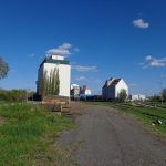 Hohe Speicher im Hafen Albern