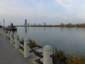 Schiff Rotterdam beim Wiener Hilton