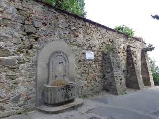 Brunnen am Leopoldsberg