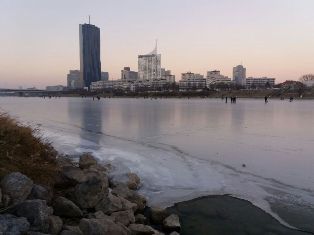 Eislaufen auf der Neuen Donau