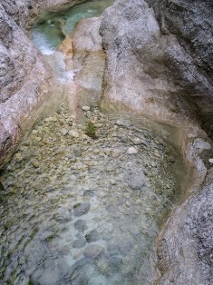 Wanne in der Almbachklamm