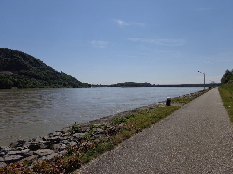 Donauradweg nach Greifenstein