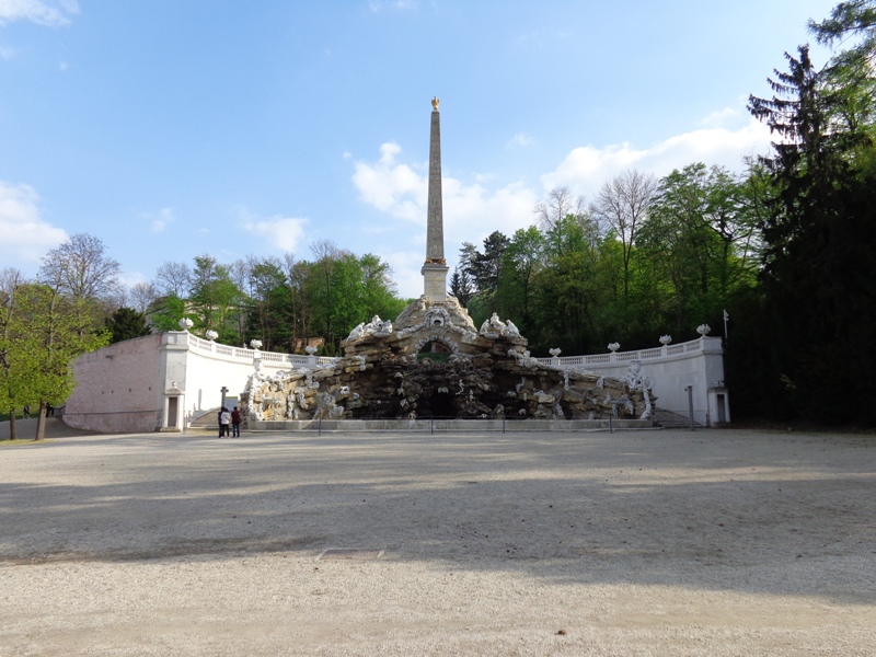 Obeliskenbrunnen