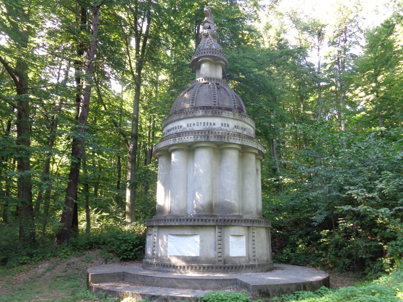 Wienerwald Kriegerdenkmal