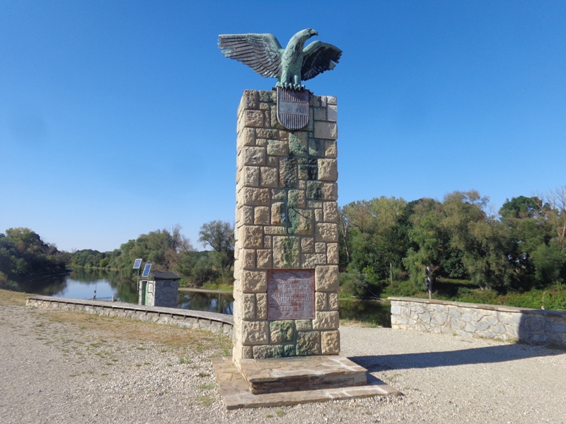 Zollwache Denkmal