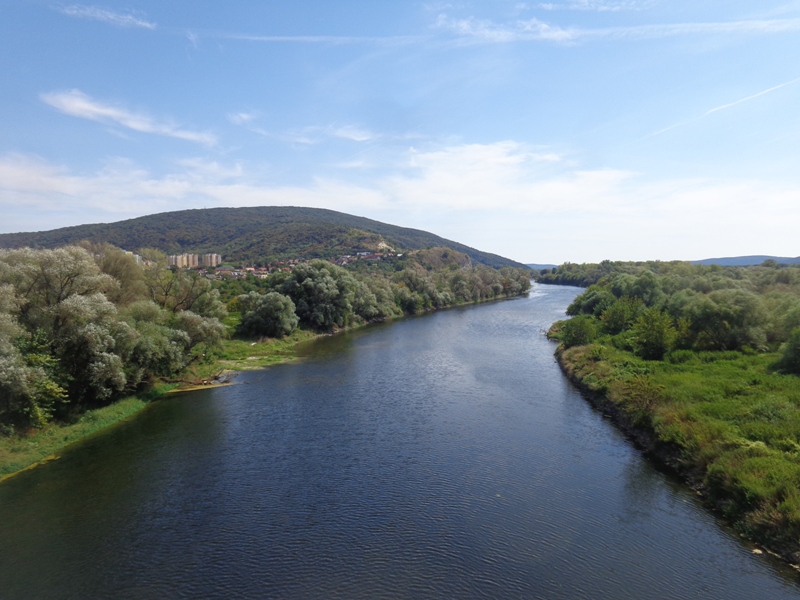 March bei Theben