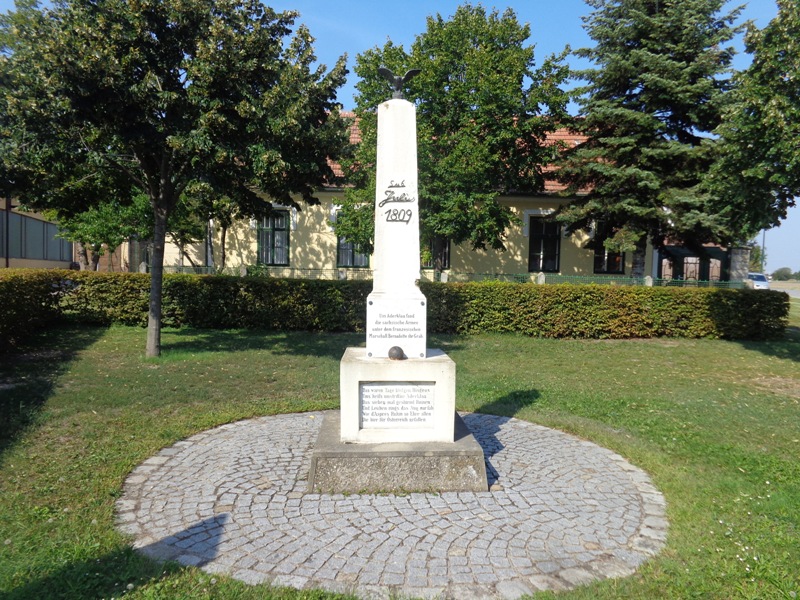 Sachsendenkmal in Aderklaa