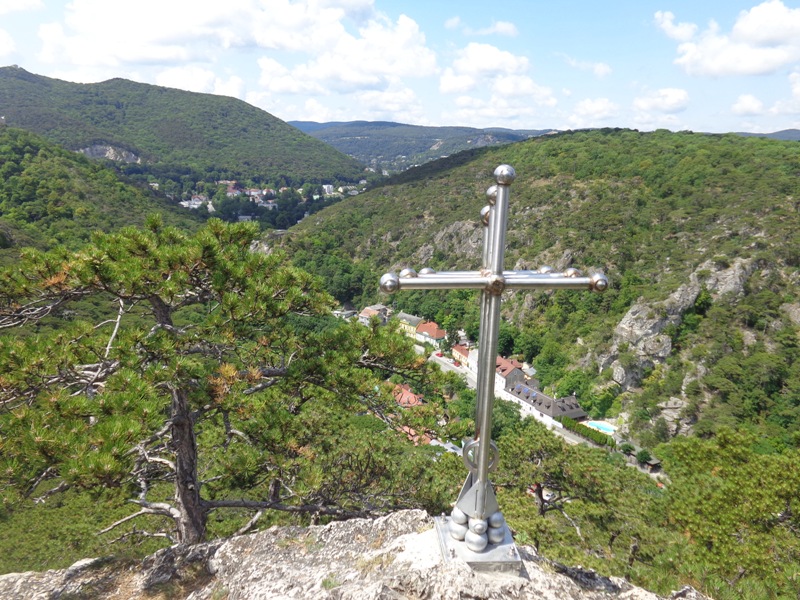 Zum Wackelkreuz am Frauenstein