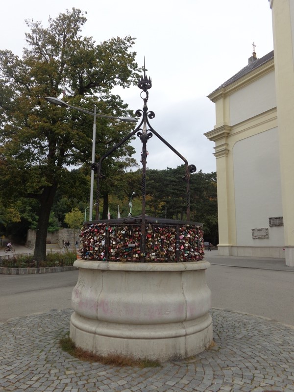 Brunnen am Kahlenberg