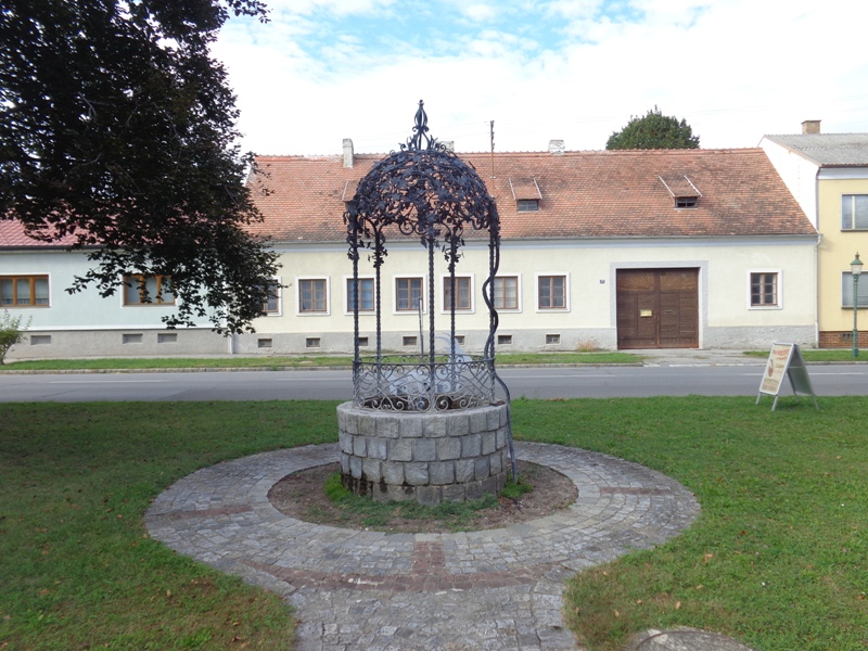 Brunnen in Bockfließ