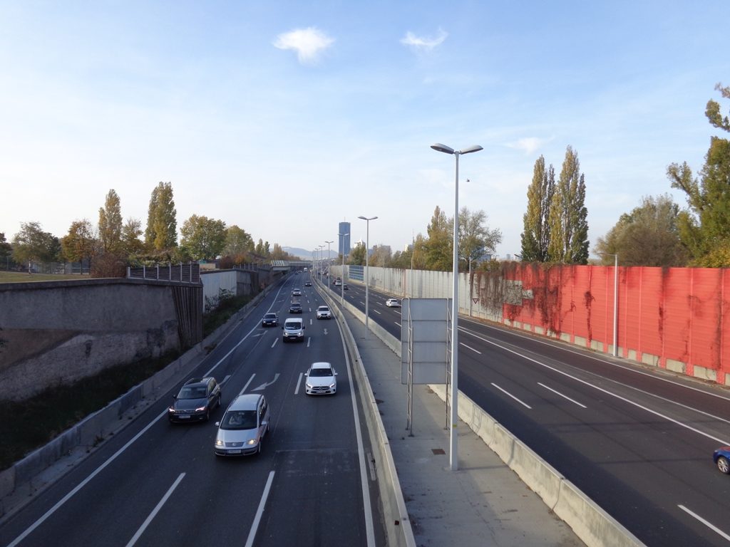 Donauufer Autobahn