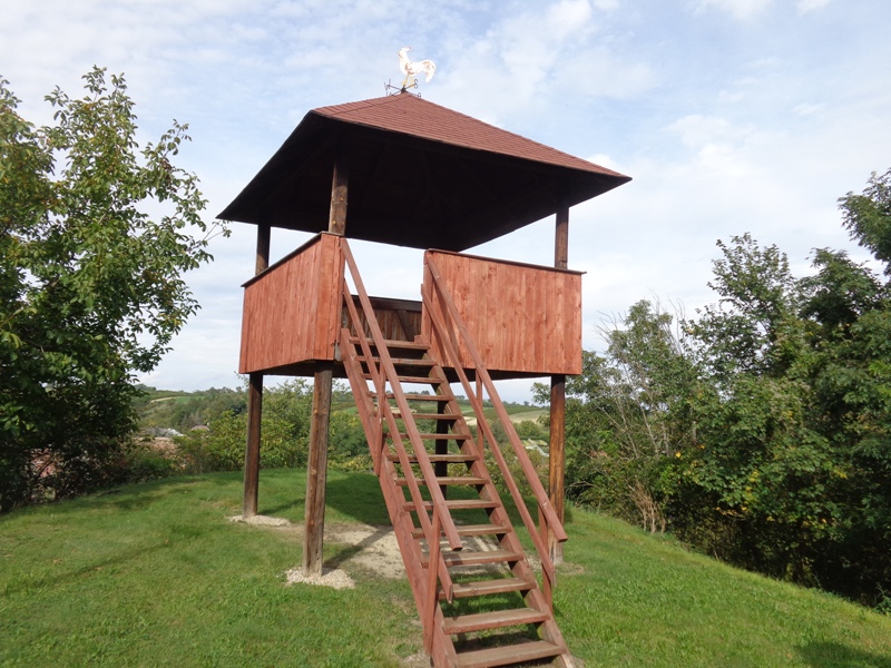 Aussichtsturm in Stillfried