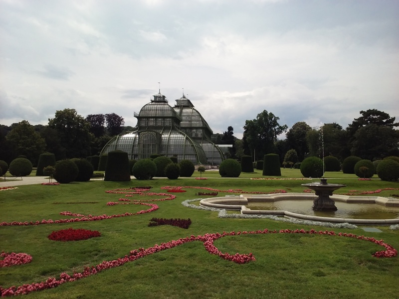 Beim Palmenhaus