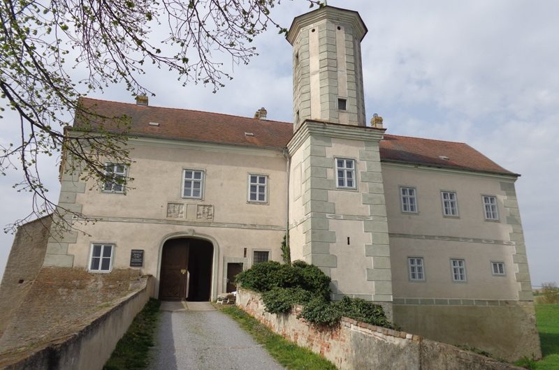 Schloss Jedenspeigen im Weinviertel