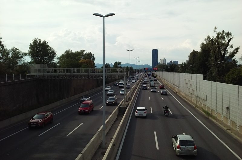 Autobahn bei der Donaustadtbrücke