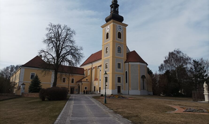Kirche Weikendorf