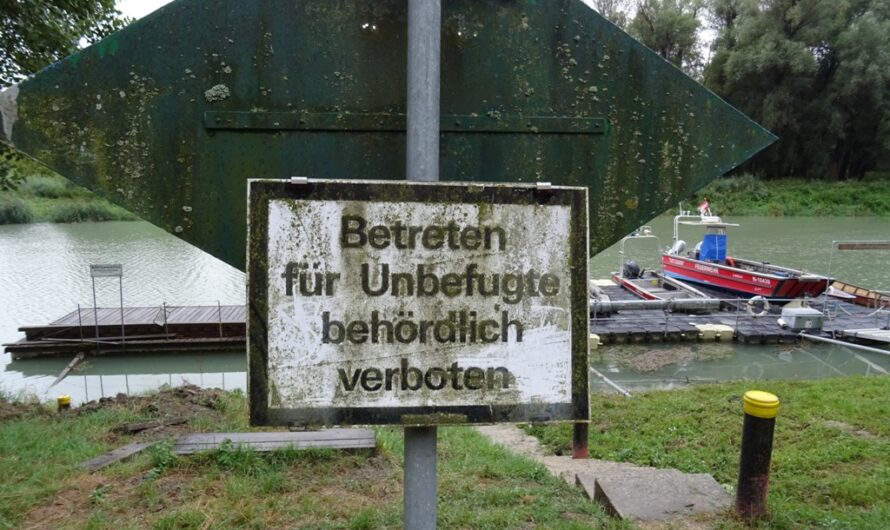 Betreten verboten am Donausteg