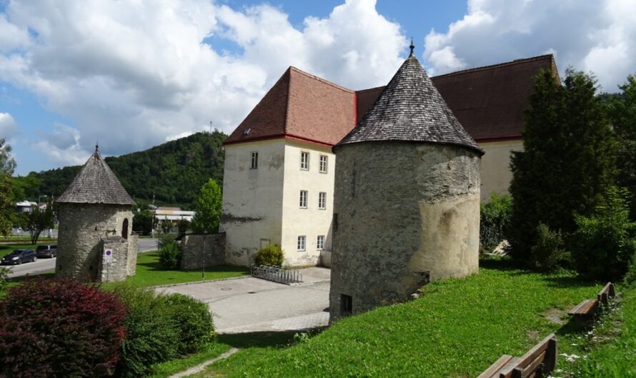 Türme vor dem Stift