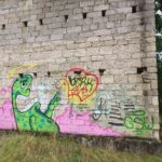 Gleiche Mauer – andere Graffiti