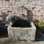 Brunnen im Kräutergarten
